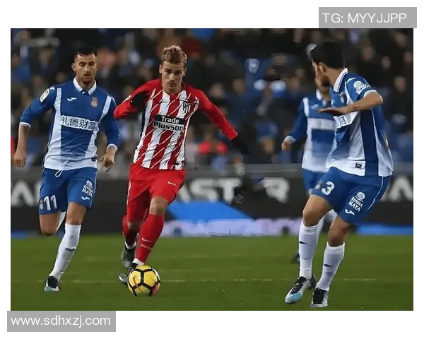 勒沃库森客场挑战不莱梅，战平收获一分，蓄势待发迎接未来挑战